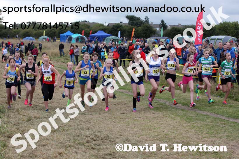 Girls under-13s Start Fitness NEHL, Wrekenton, Gateshead. Photo: David T. Hewitson/Sports for All Pics